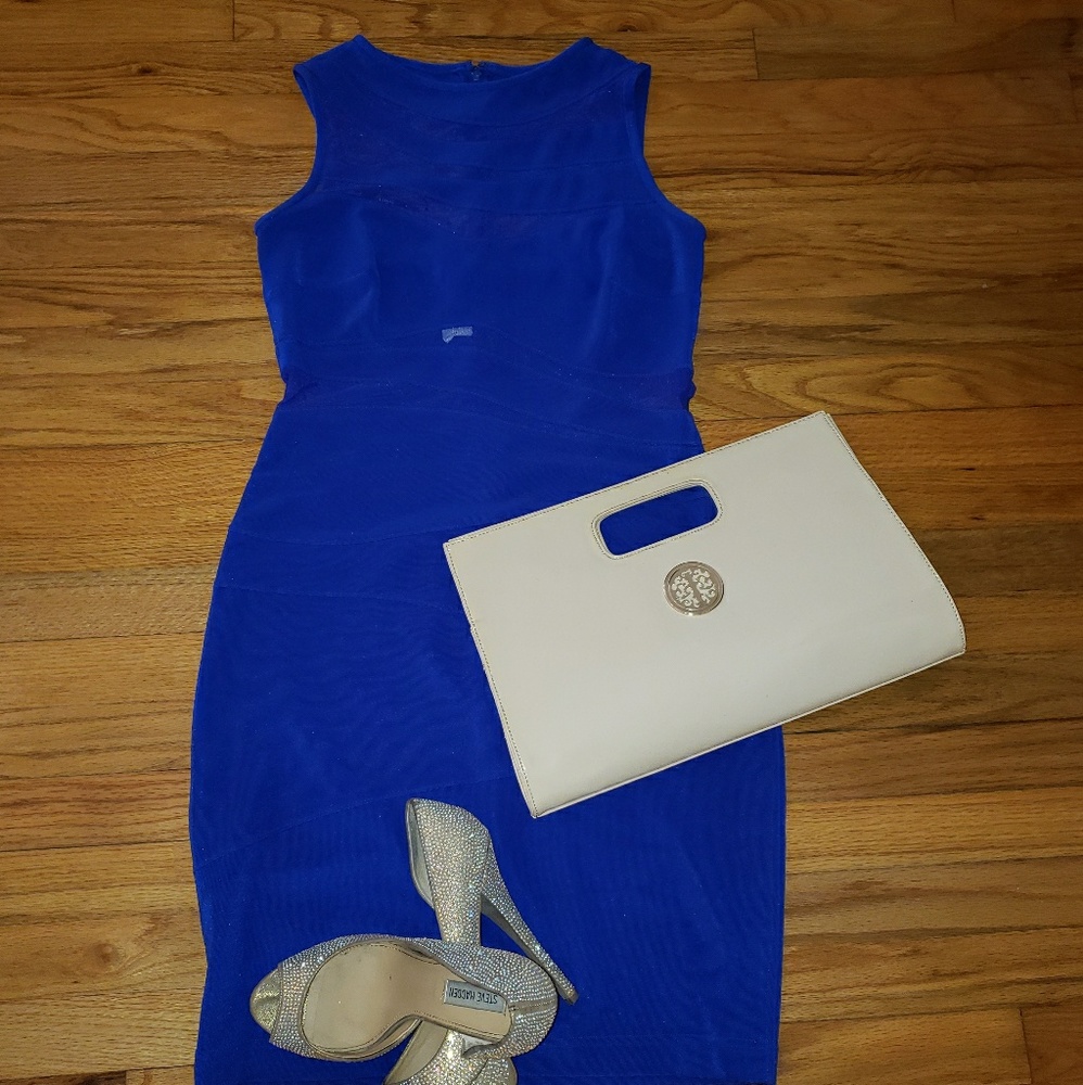 Blue dress